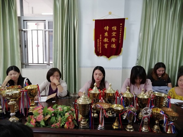 吳曉婷.jpg