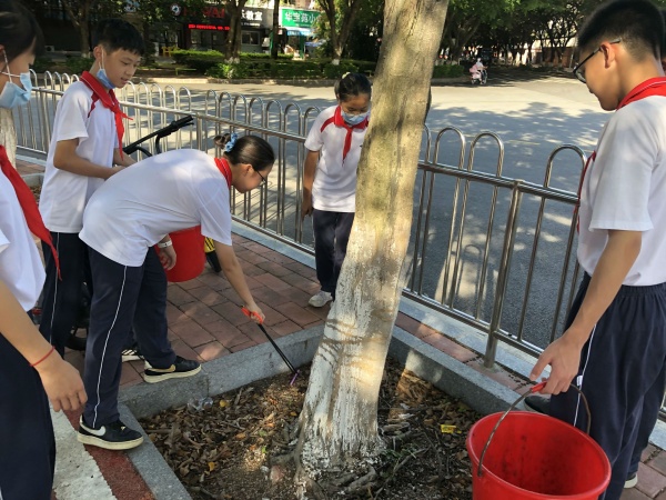 校園外4.JPG