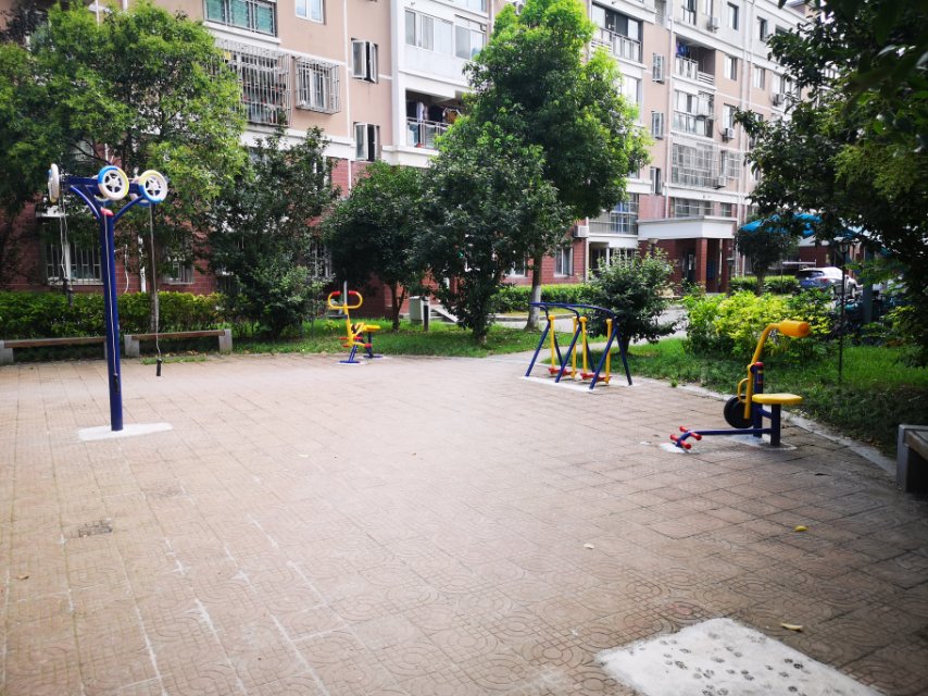 虹梅景苑二街坊健身點(diǎn) 虹梅景苑二街坊健身點(diǎn)