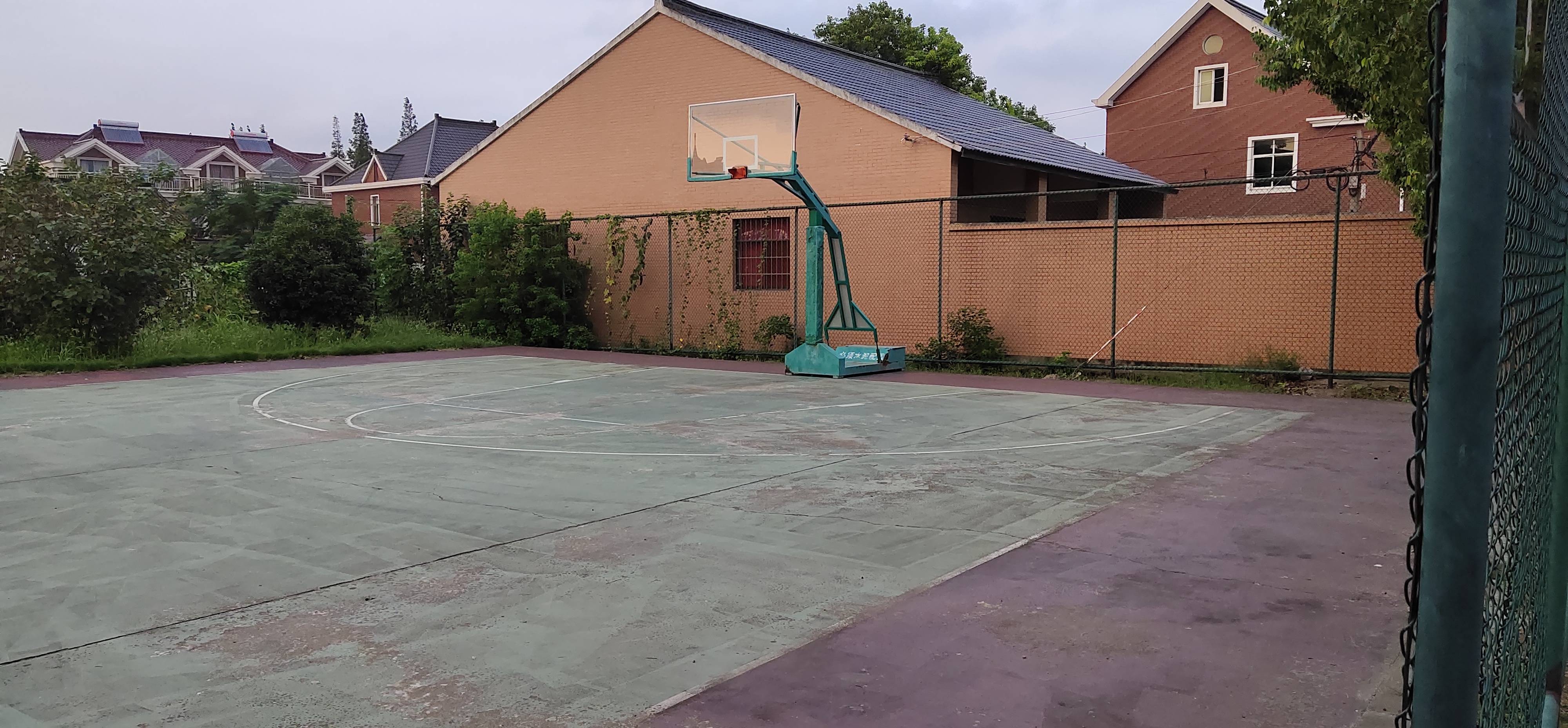 聯(lián)合村公共運動場