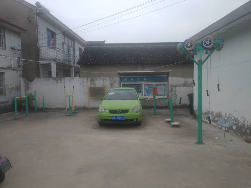 張聯(lián)村（鐘聯(lián)）健身點(diǎn)