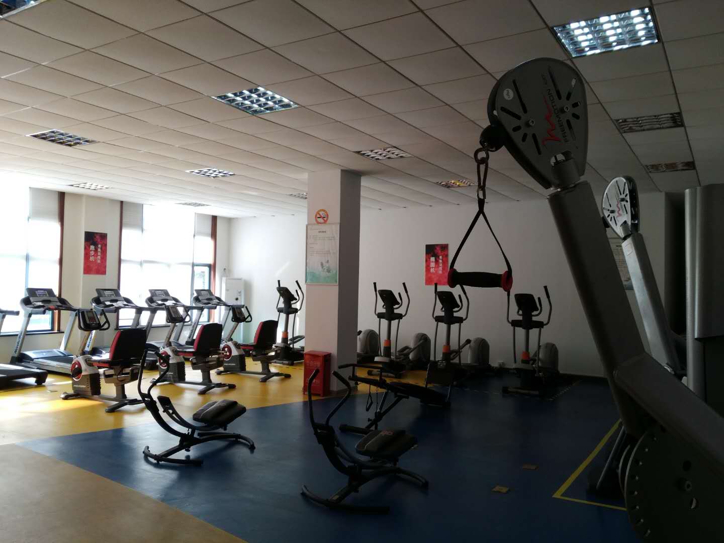 柘林鎮(zhèn)百姓健身房 柘林鎮(zhèn)百姓健身房