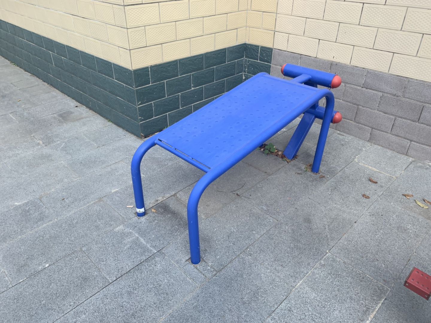 仰臥起坐板 仰臥起坐板