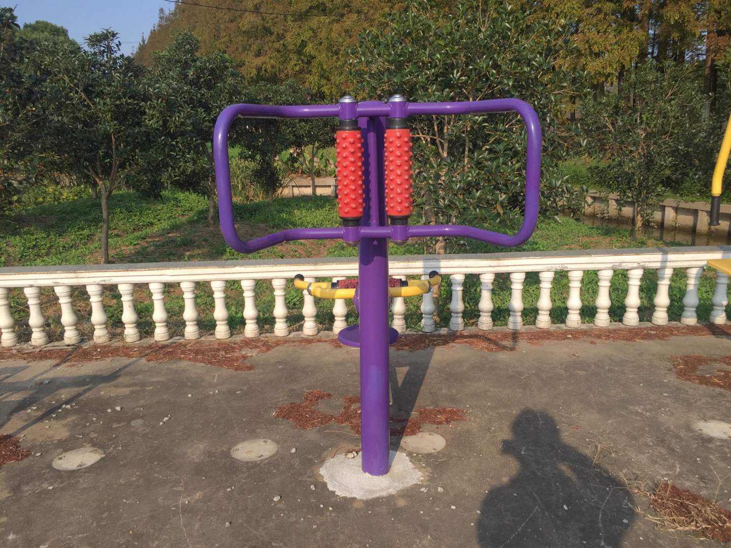 腰背按摩器 腰背按摩器