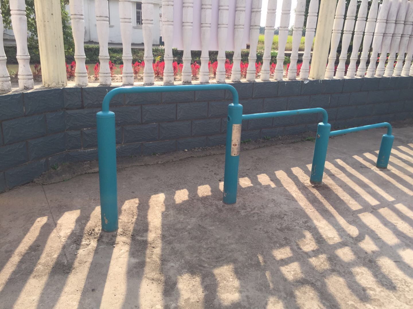 彈震壓腿器 彈震壓腿器