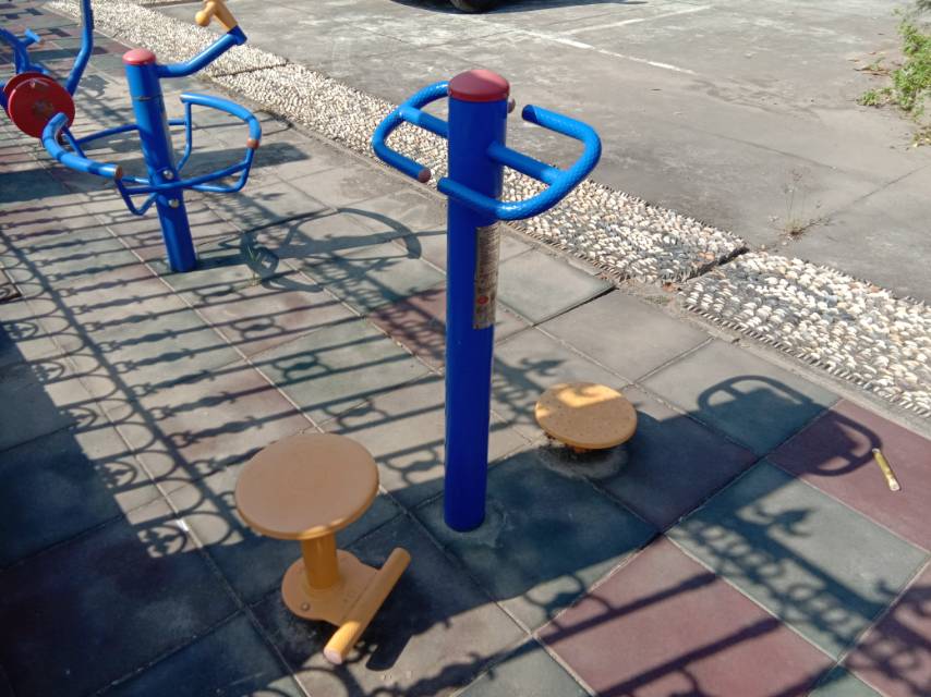 雙位扭腰器 雙位扭腰器