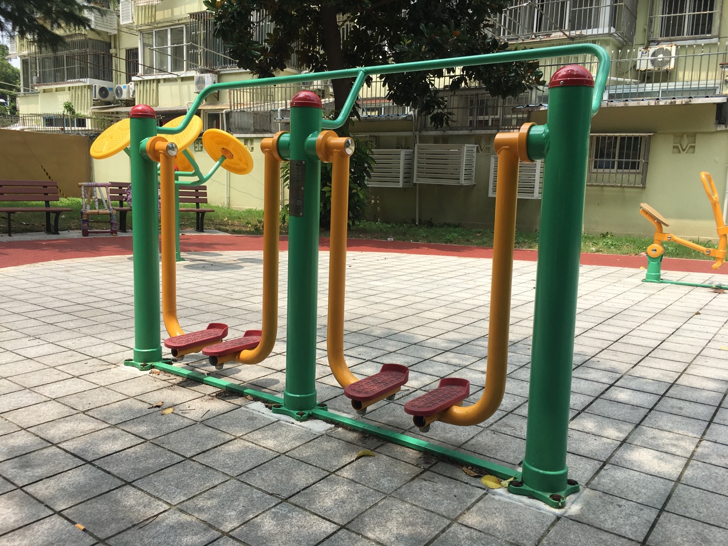 兩聯(lián)漫步機