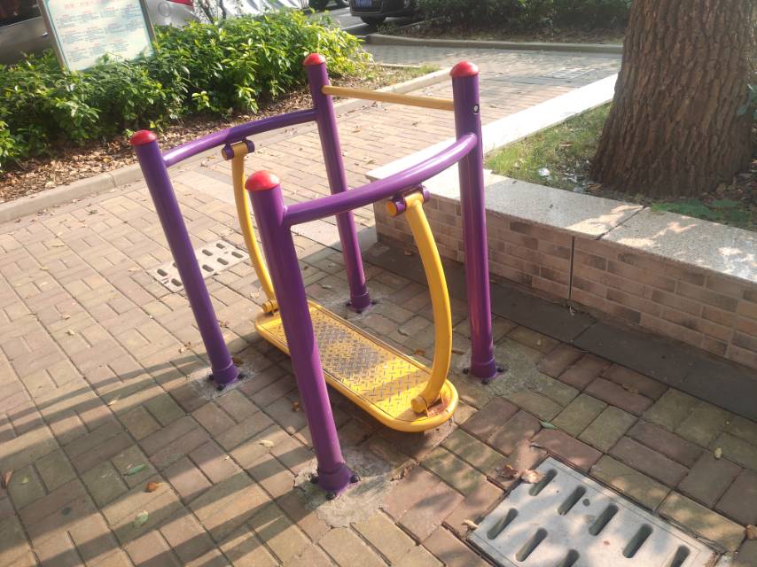 晃板健身器 晃板健身器