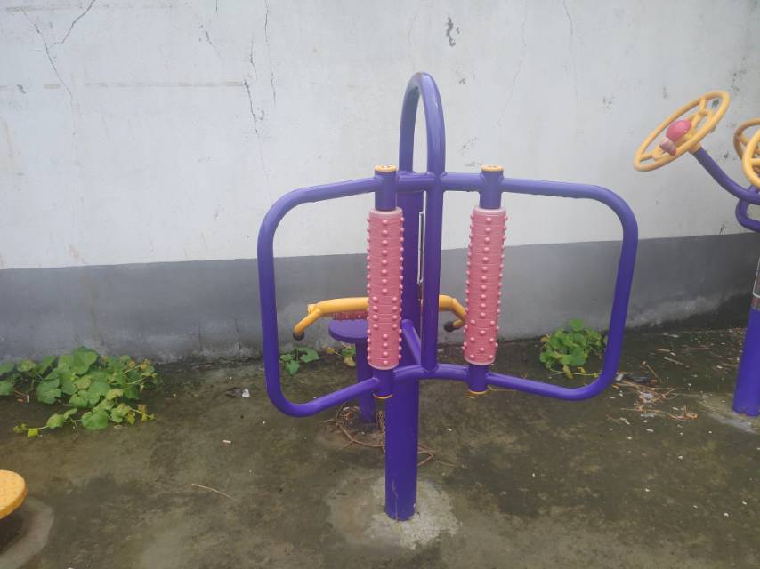 腰背按摩器 腰背按摩器