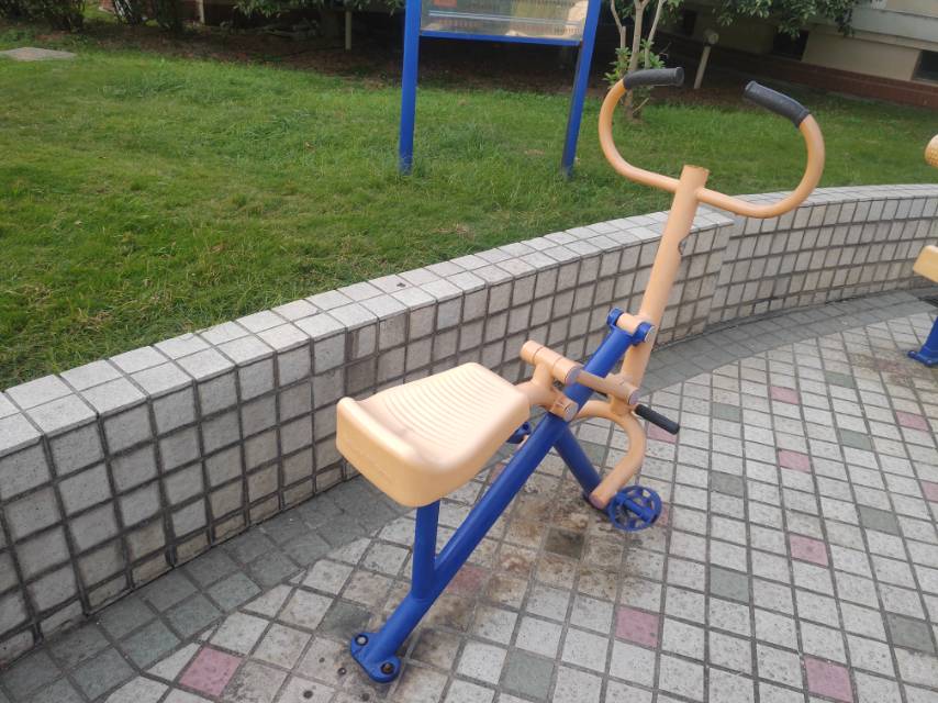 健騎機(jī) 健騎機(jī)