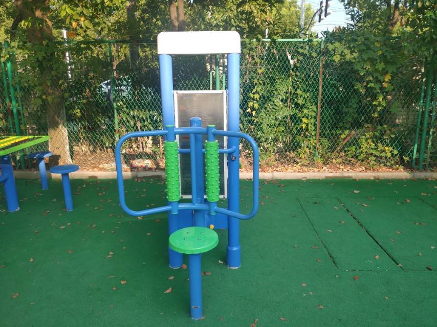 雙立柱腰背按摩器 雙立柱腰背按摩器