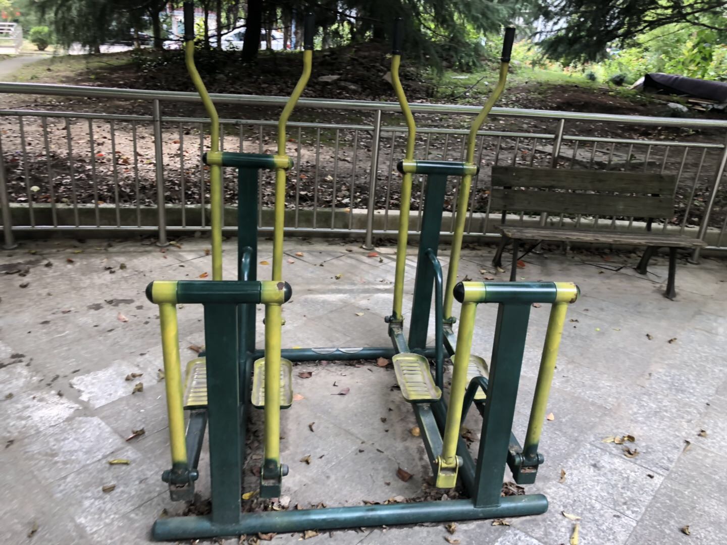 兩聯(lián)平步機(jī) 兩聯(lián)平步機(jī)