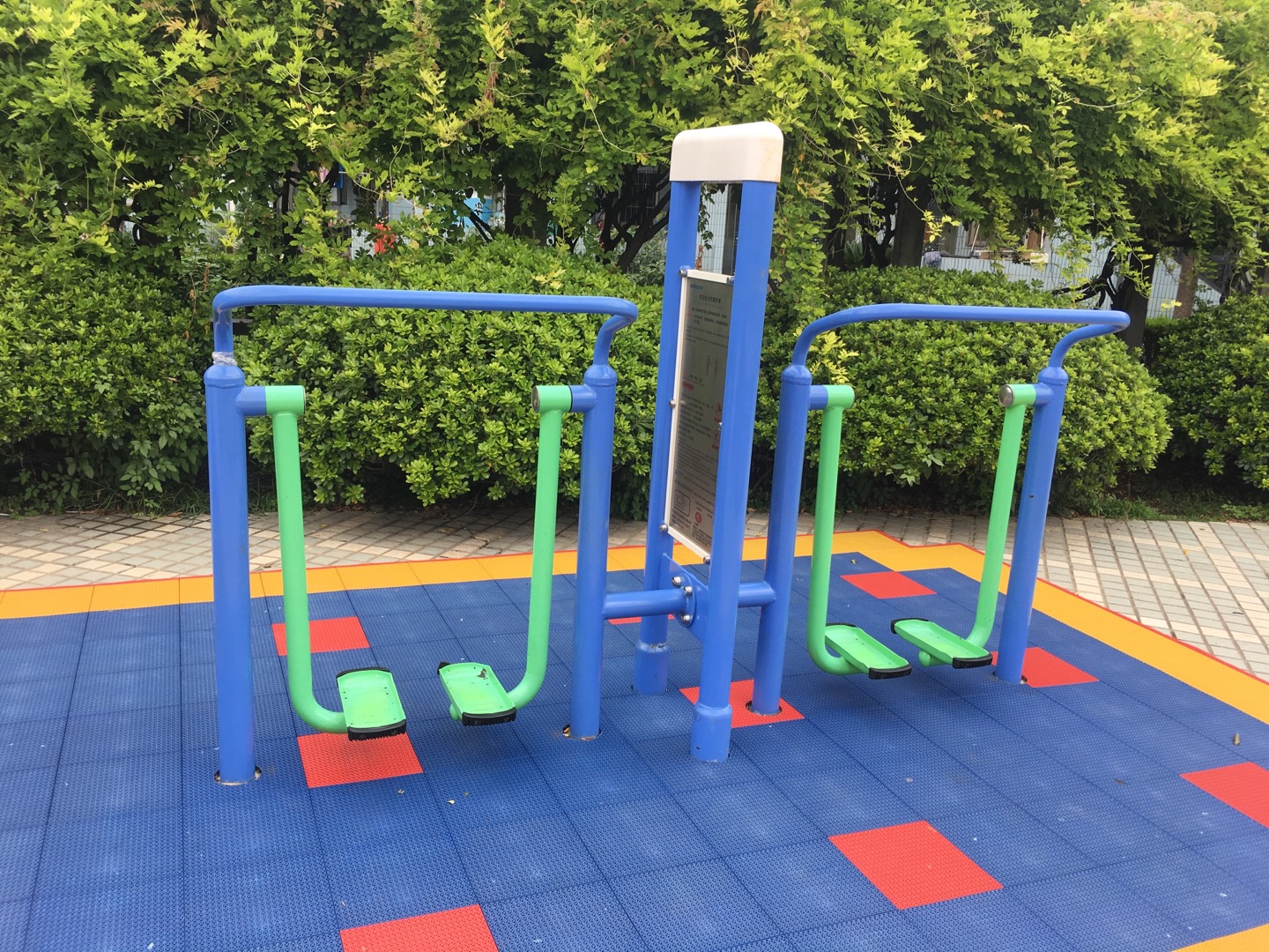 雙位太空漫步機(jī) 雙位太空漫步機(jī)