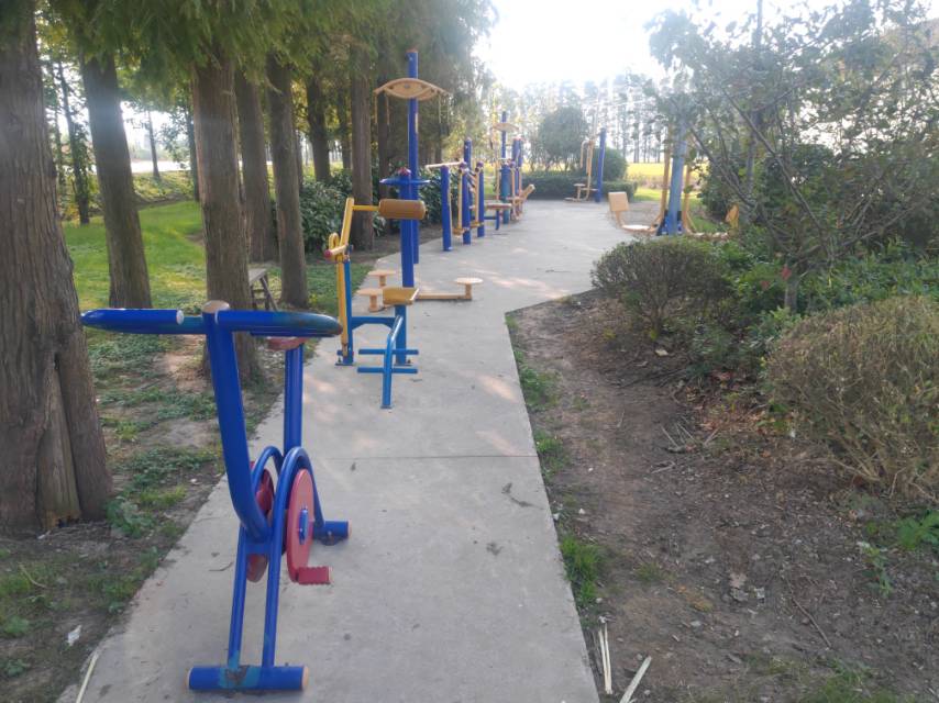 新海鎮(zhèn)十四連健身點(diǎn)