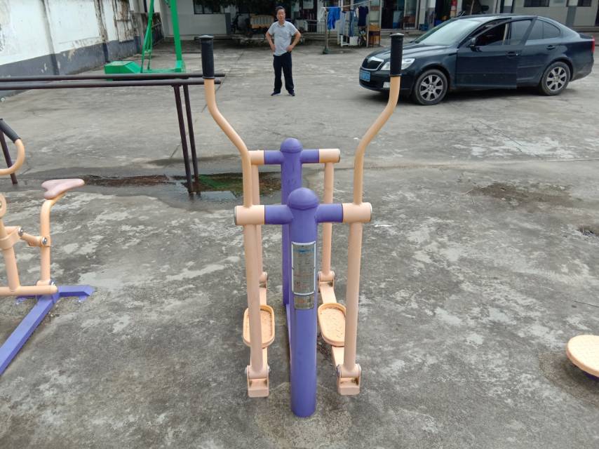 平步機(jī) 平步機(jī)