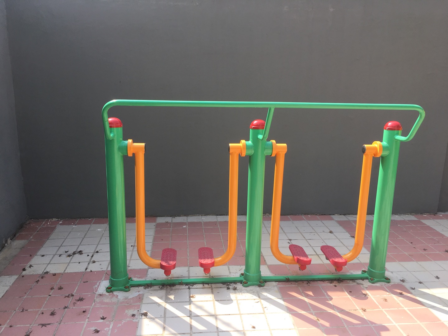 兩聯(lián)漫步機(jī)