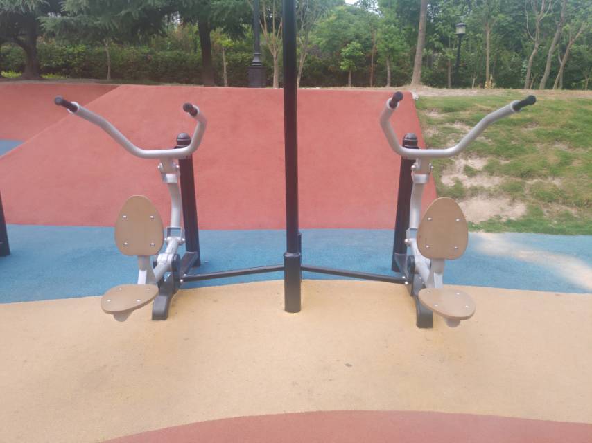 自重式高拉訓練器 自重式高拉訓練器