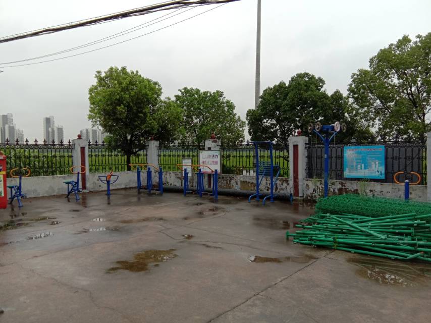 外岡鎮(zhèn)巨門村健身點