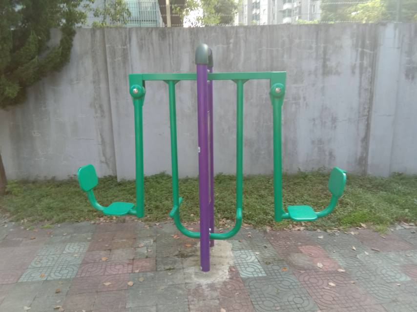 雙位蹬力器 雙位蹬力器