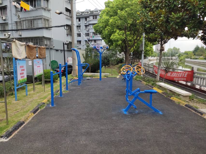 嘉宏社區(qū)清河路202弄健身點