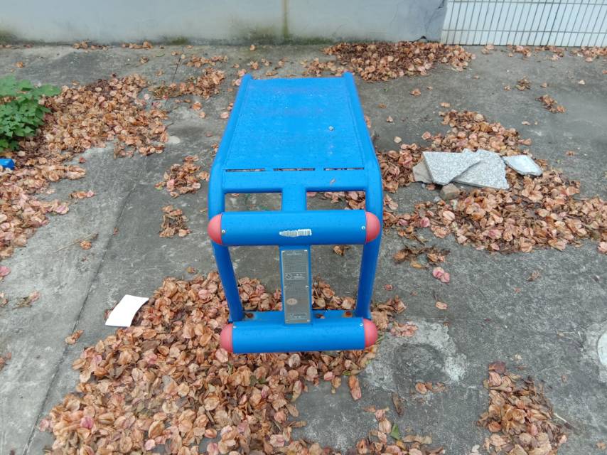 仰臥起坐板 仰臥起坐板