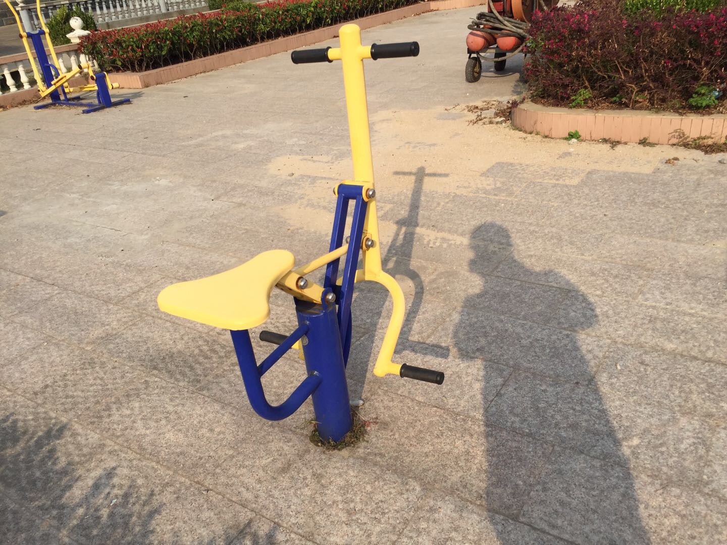 騎馬機(jī) 騎馬機(jī)