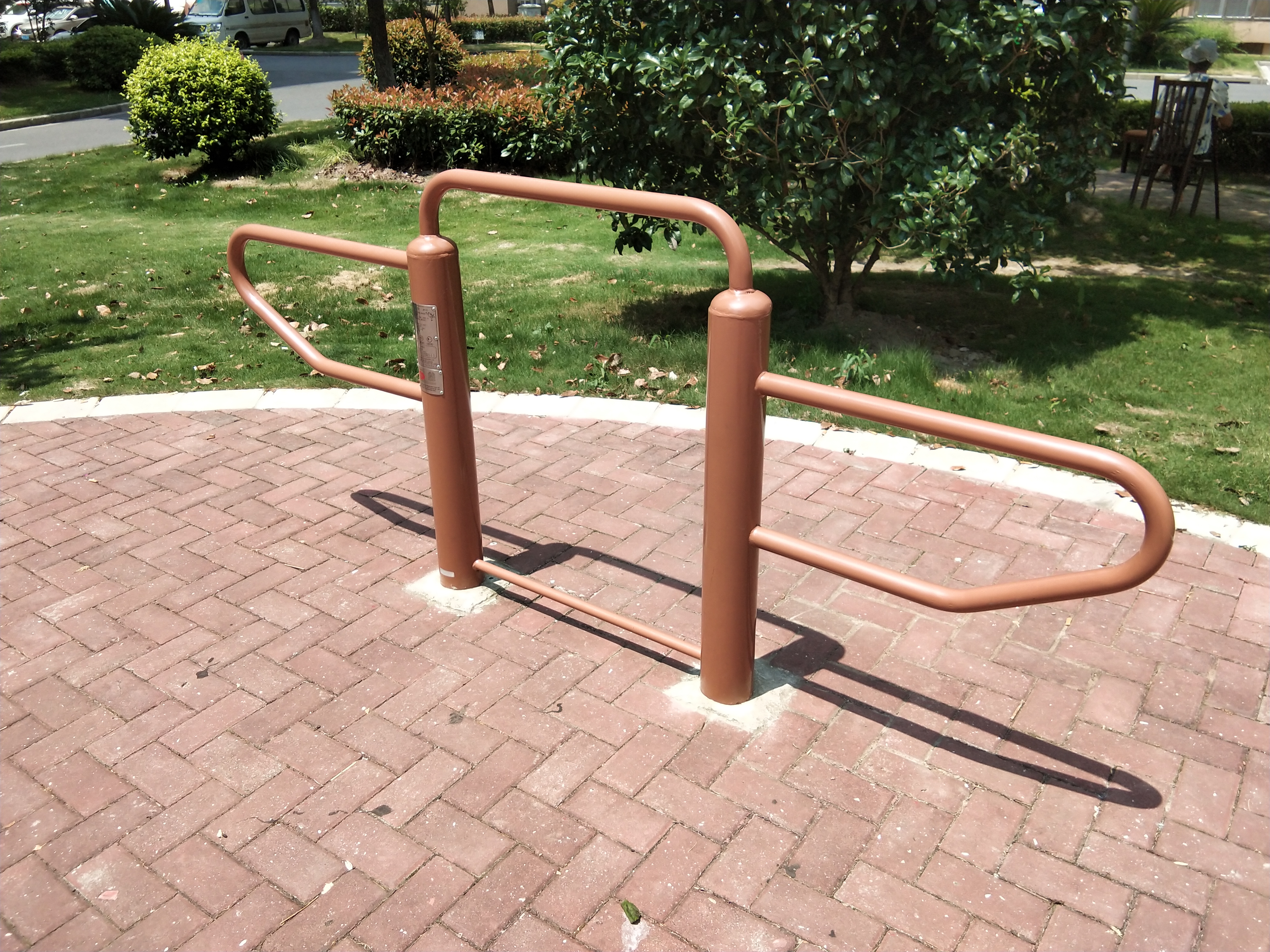 彈振壓腿器 彈振壓腿器