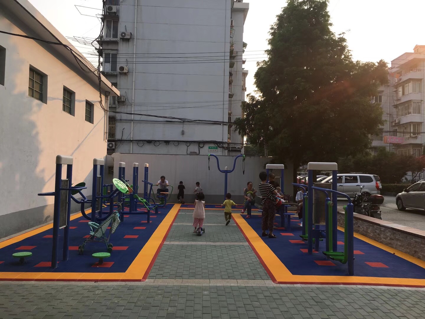 祁連二村二居健身點 祁連二村二居健身點