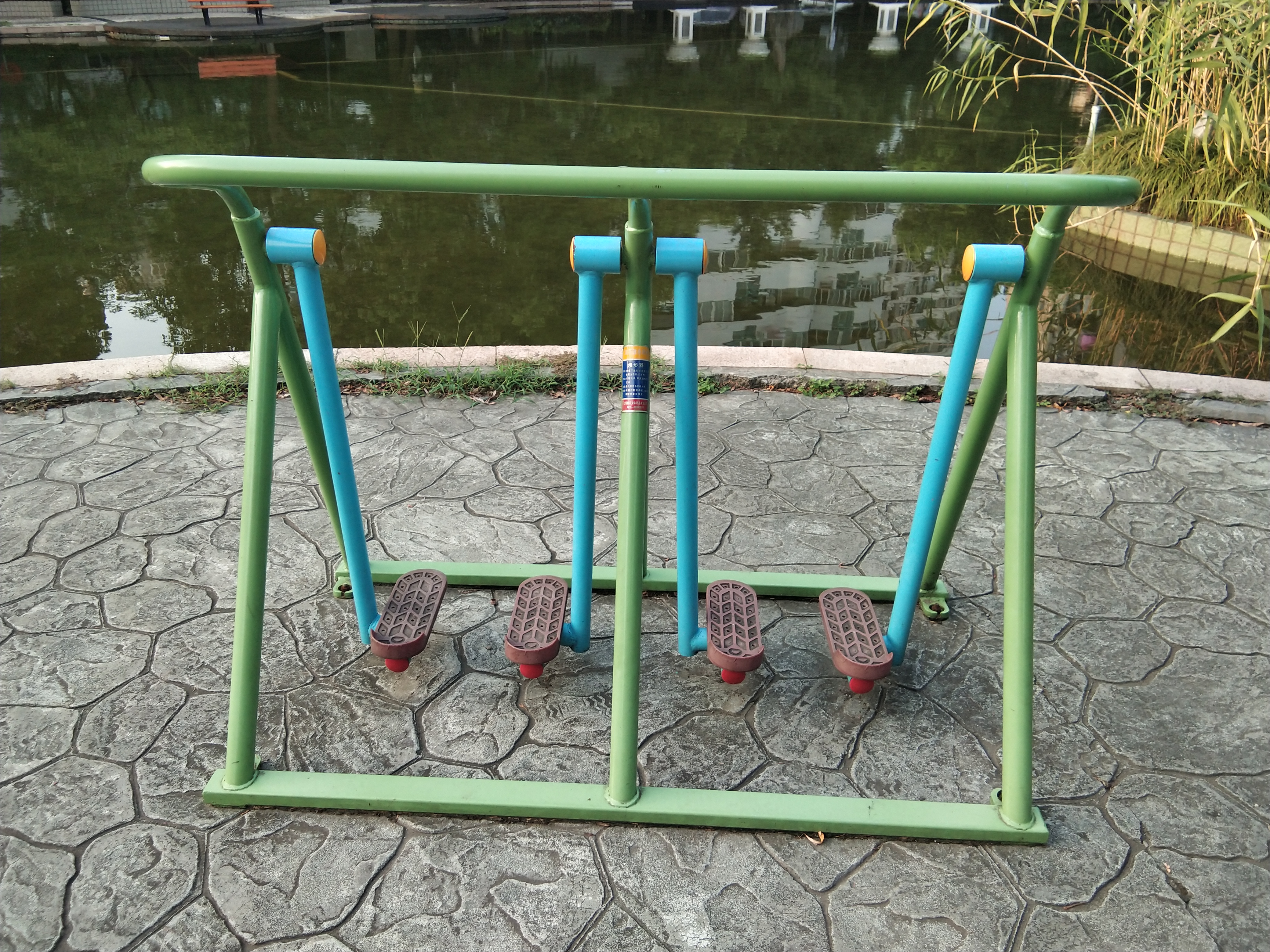 太空漫步器 太空漫步器