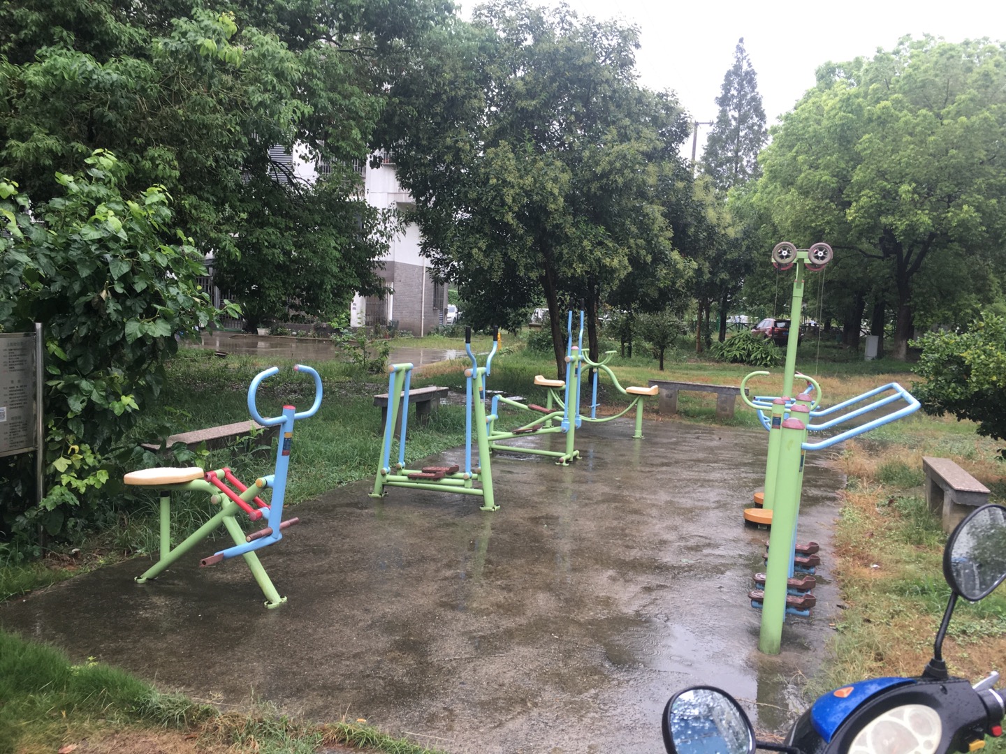 淀湖山莊健身點2