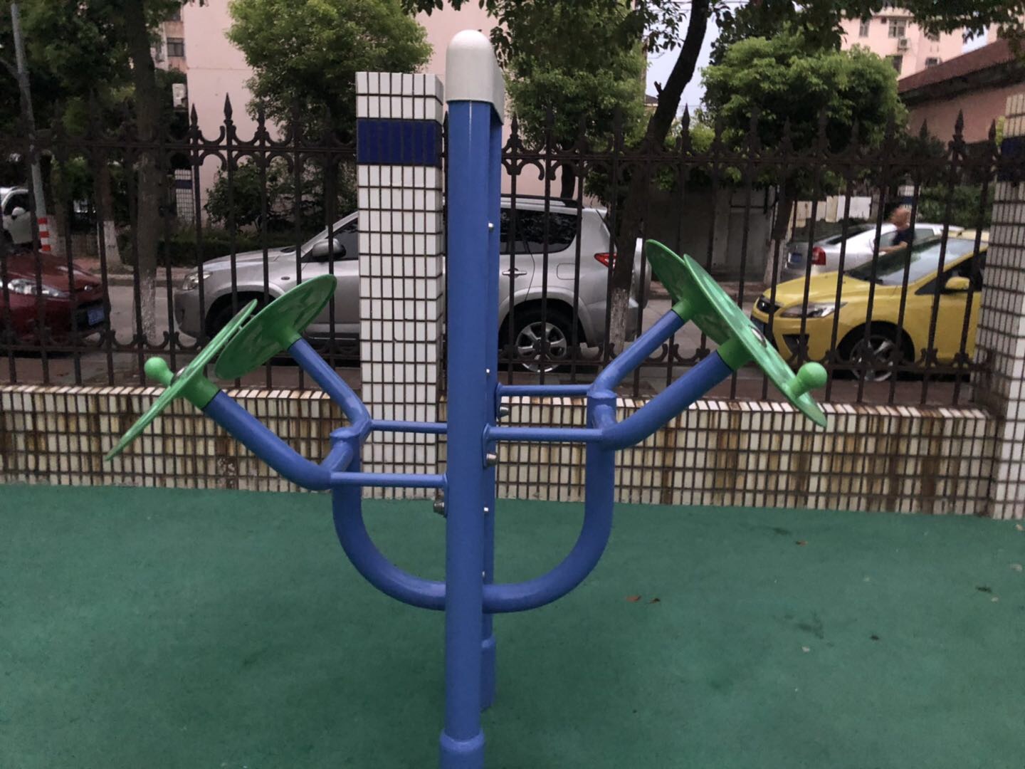 雙立柱太極揉推器 雙立柱太極揉推器