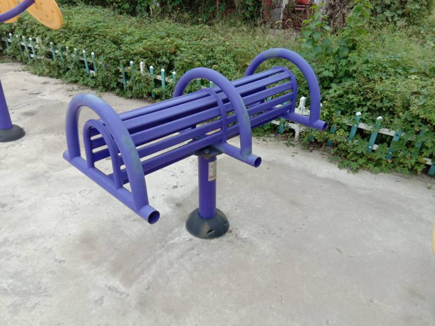 腰背伸展器 腰背伸展器