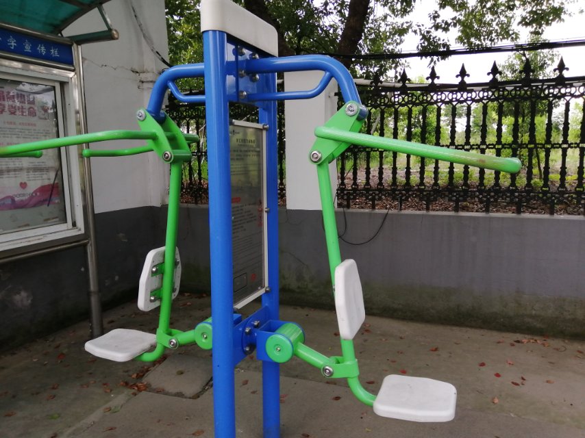 雙立柱拉力訓(xùn)練器 雙立柱拉力訓(xùn)練器