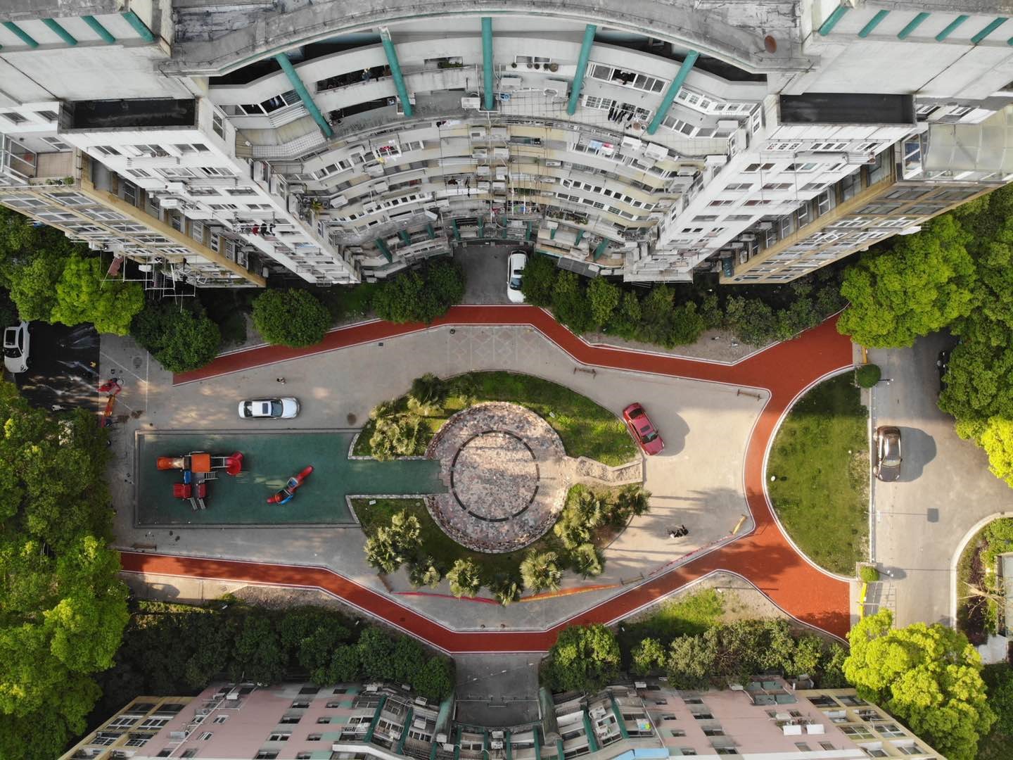 世紀(jì)之門健身步道 世紀(jì)之門健身步道