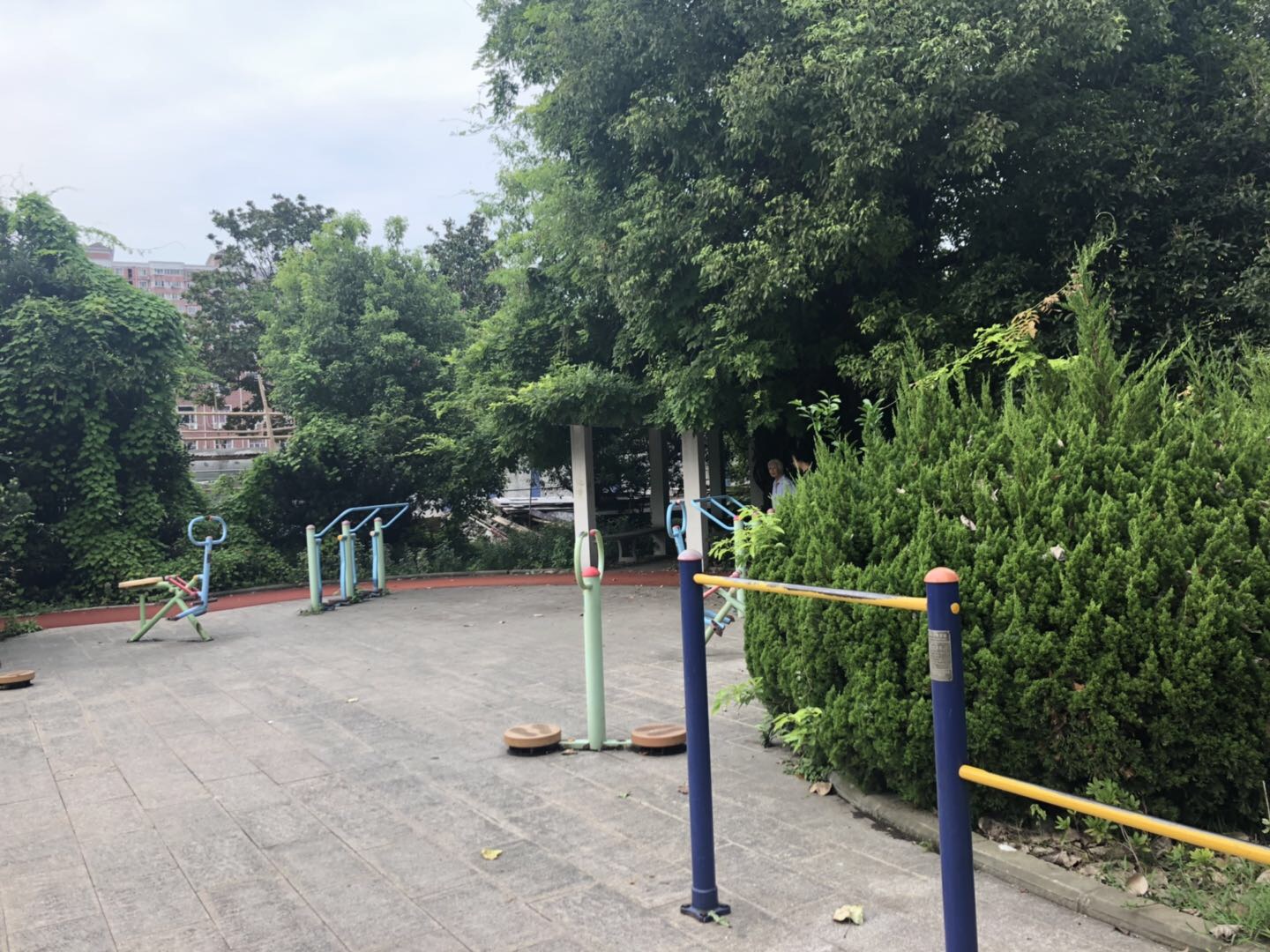 高境一村一居委健身苑點(diǎn)二