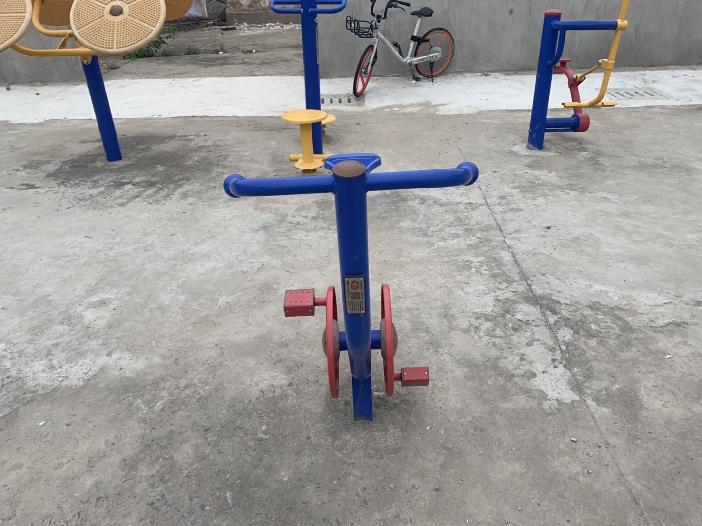 直立健身車 直立健身車