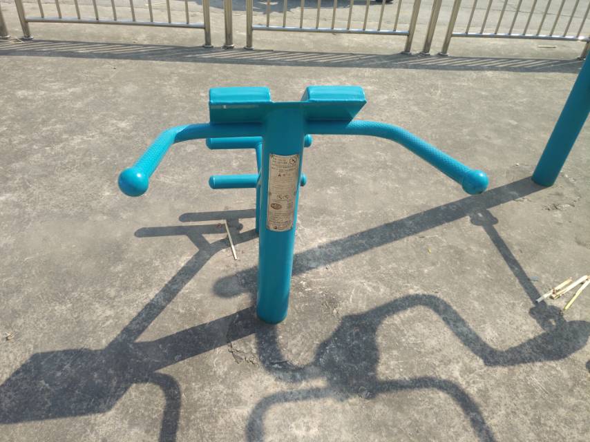 背肌訓(xùn)練器 背肌訓(xùn)練器