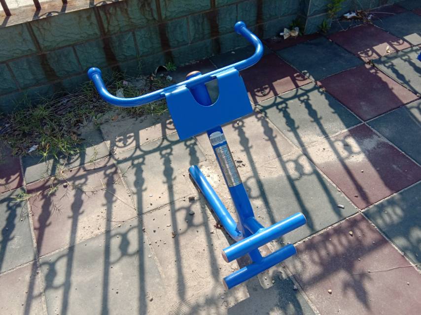 背肌訓(xùn)練器 背肌訓(xùn)練器