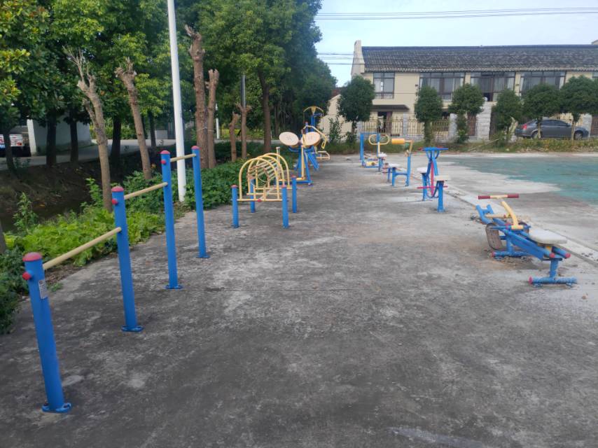 聚訓(xùn)村健身點2