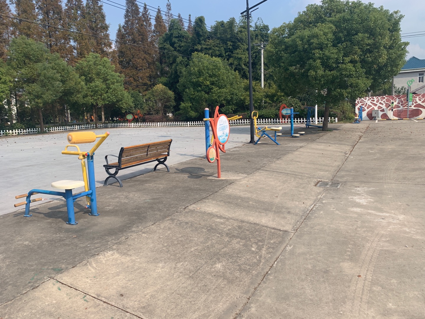 新樂(lè)村健身點(diǎn)1