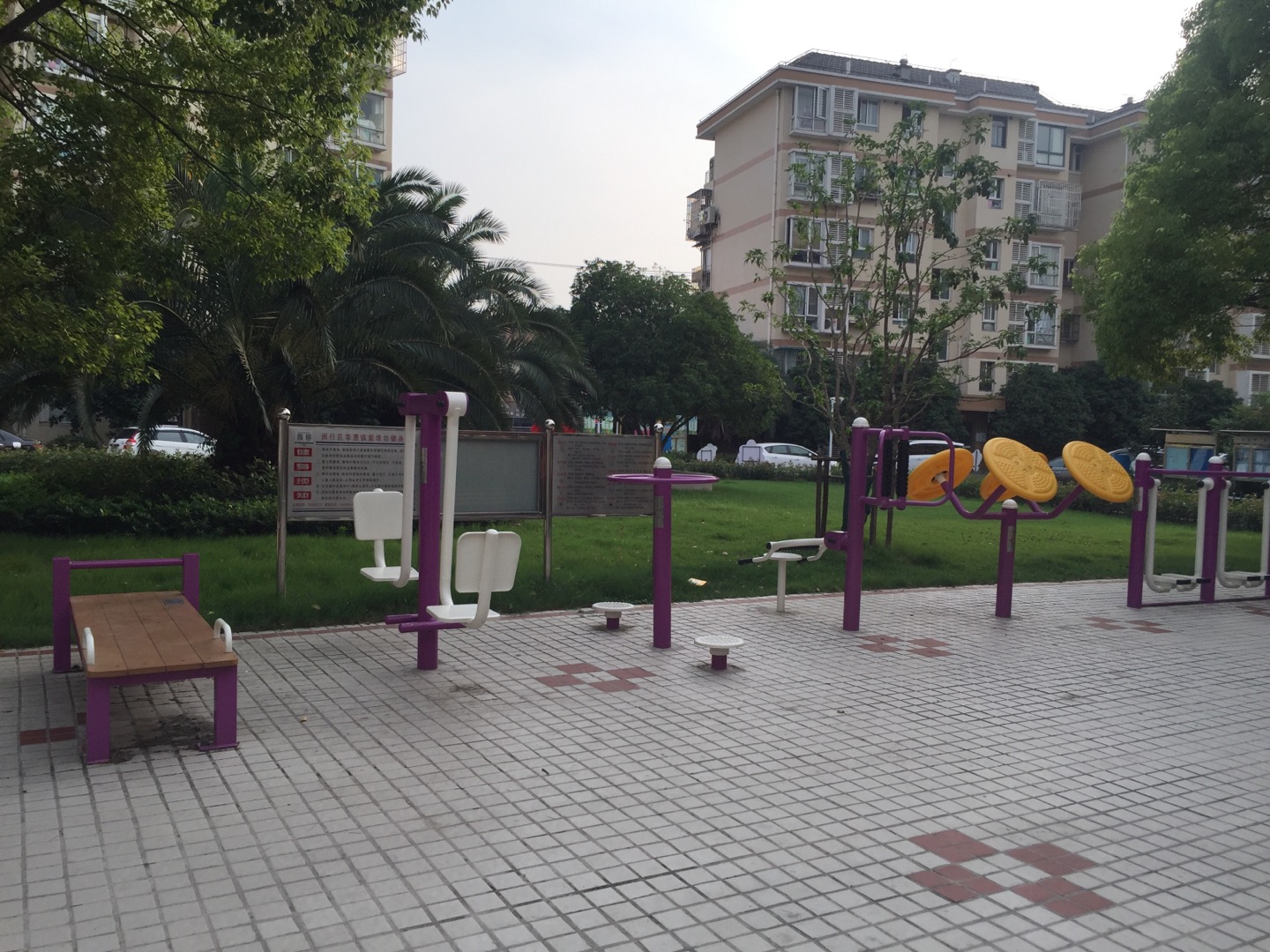 諸翟居委紫堤坊健身點(diǎn) 諸翟居委紫堤坊健身點(diǎn)