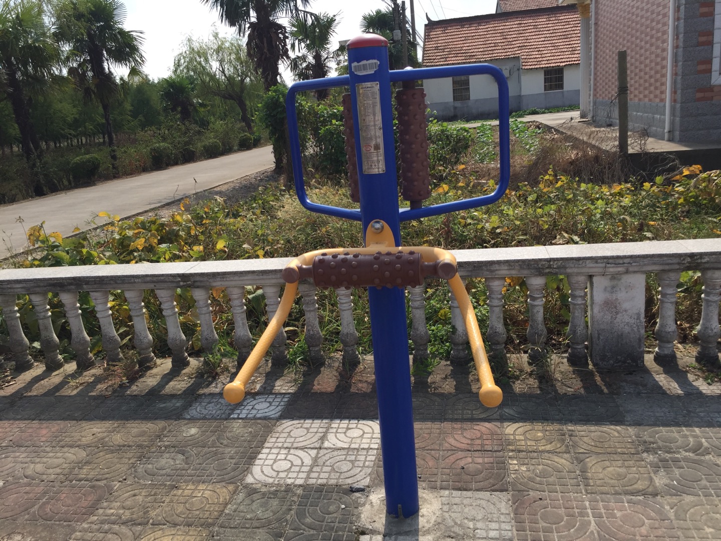 腰背按摩器 腰背按摩器