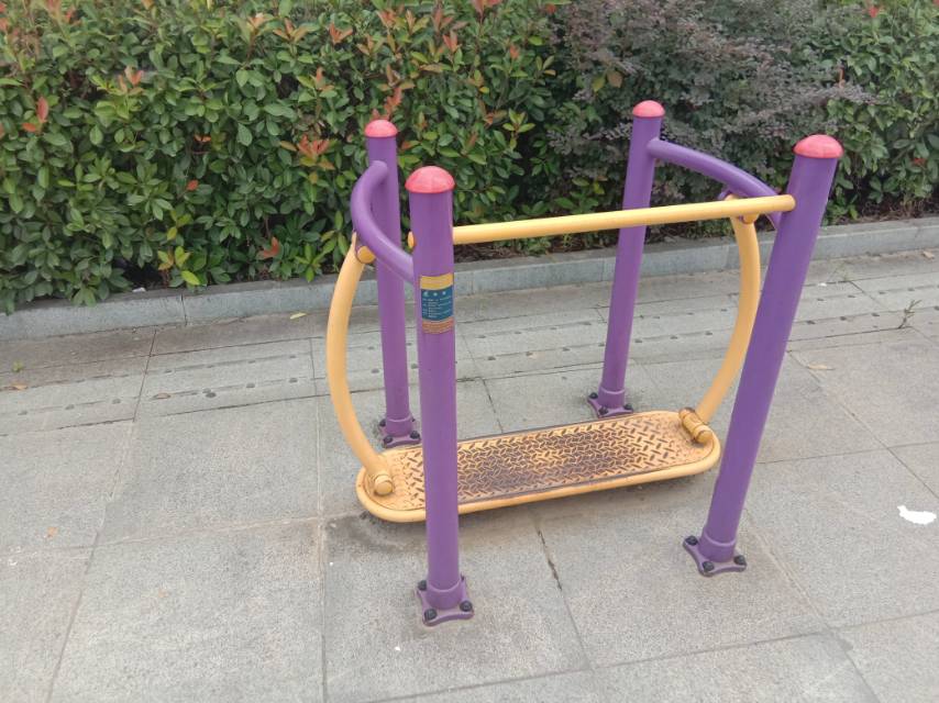 晃板健身器 晃板健身器