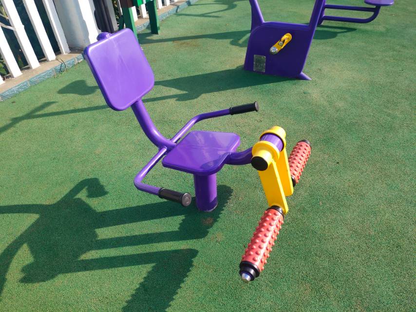 膝關(guān)節(jié)訓(xùn)練器 膝關(guān)節(jié)訓(xùn)練器