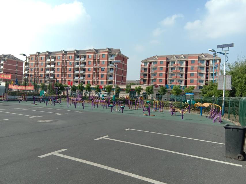 新浜鎮(zhèn)健身苑