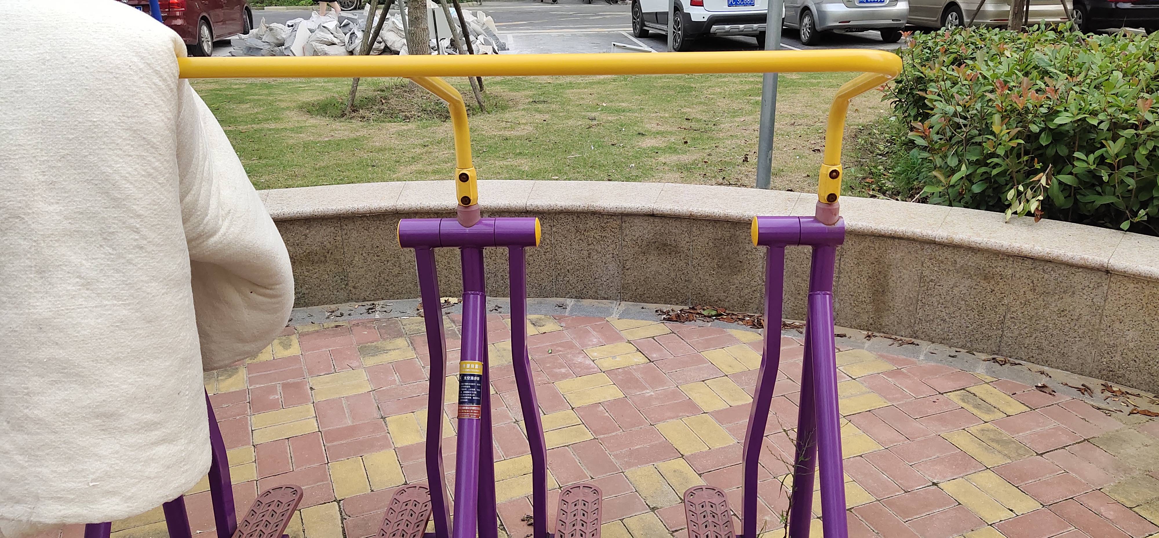 太空漫步器 太空漫步器