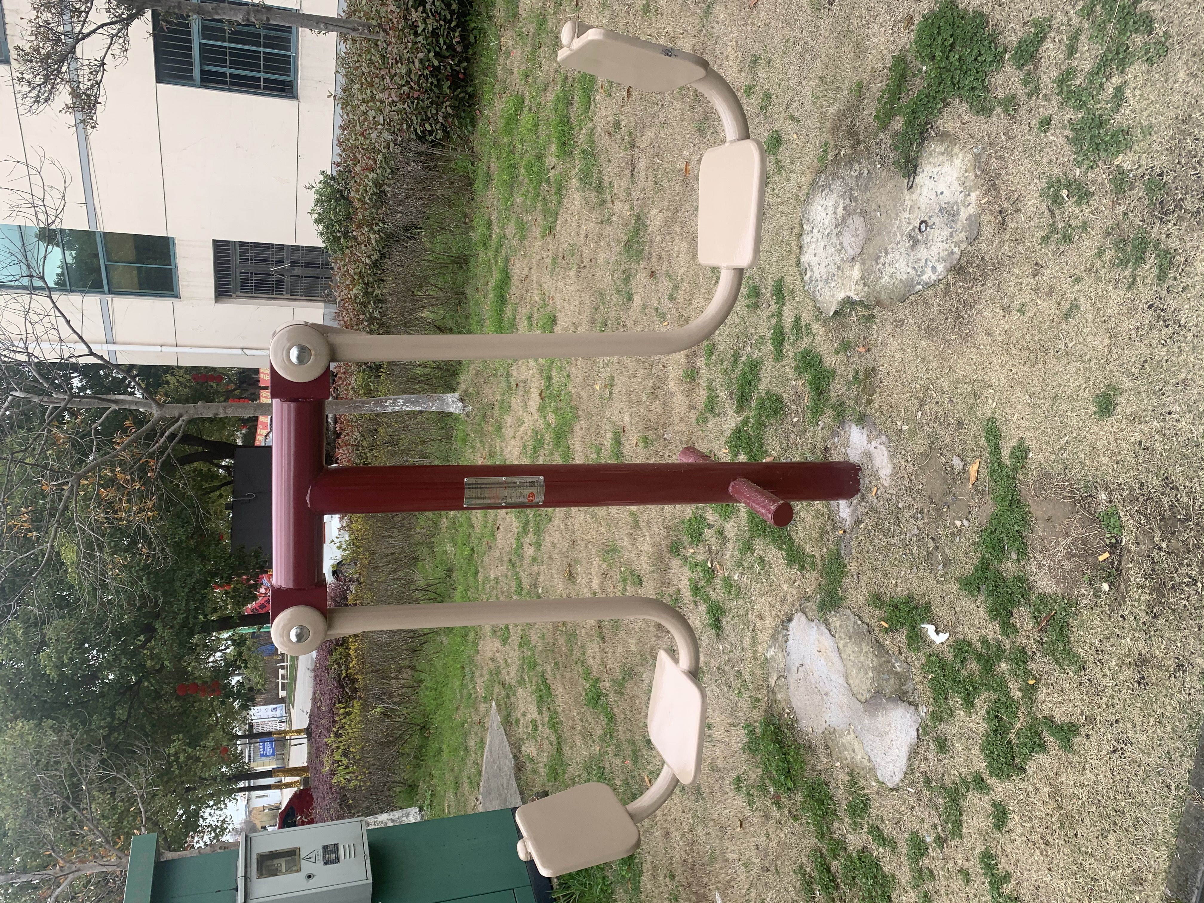 雙人坐蹬器 雙人坐蹬器