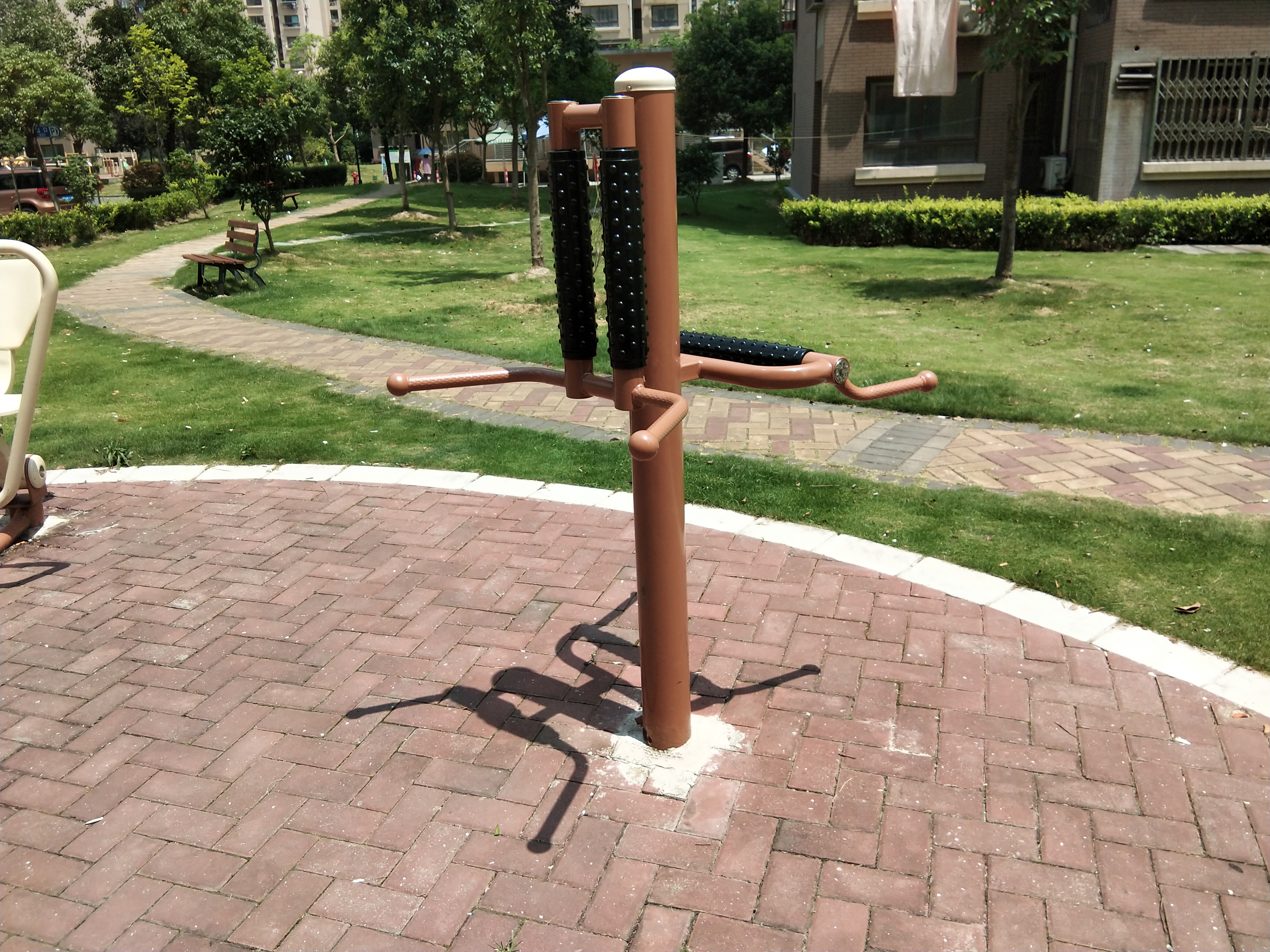 腰背按摩器 腰背按摩器