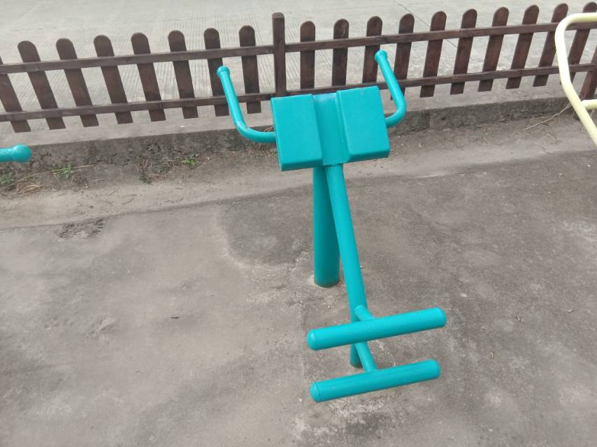 背肌訓(xùn)練器 背肌訓(xùn)練器