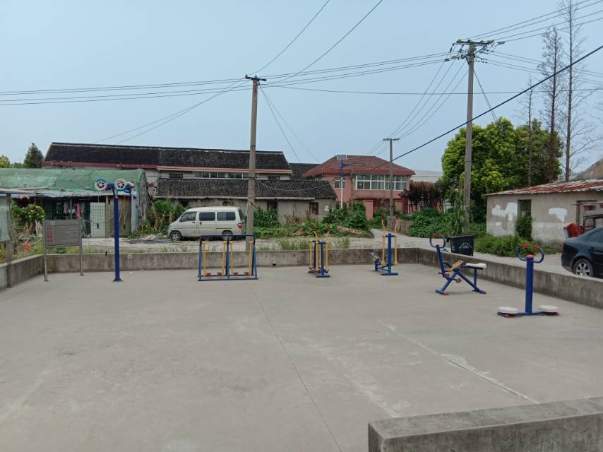 勞動(dòng)村南郁健身點(diǎn)